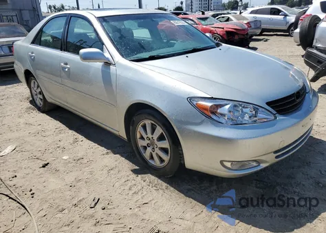 2004 Toyota Camry Le из США, поврежденный, VIN JTDBF32K740152595